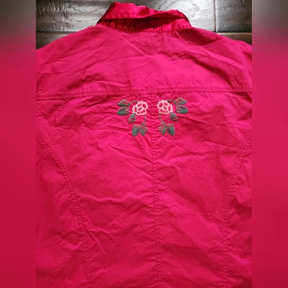 Liz & Me Womens Magenta Embroidered Collared Button Up Blouse - Picture 8 of 11